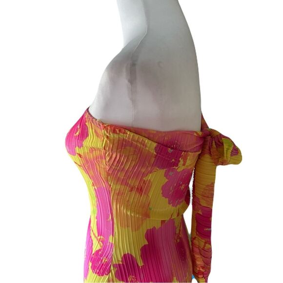 PrettyLittleThing Pink and Yellow Floral Bandeau Dress | EUC | 2 - Picture 4 of 8